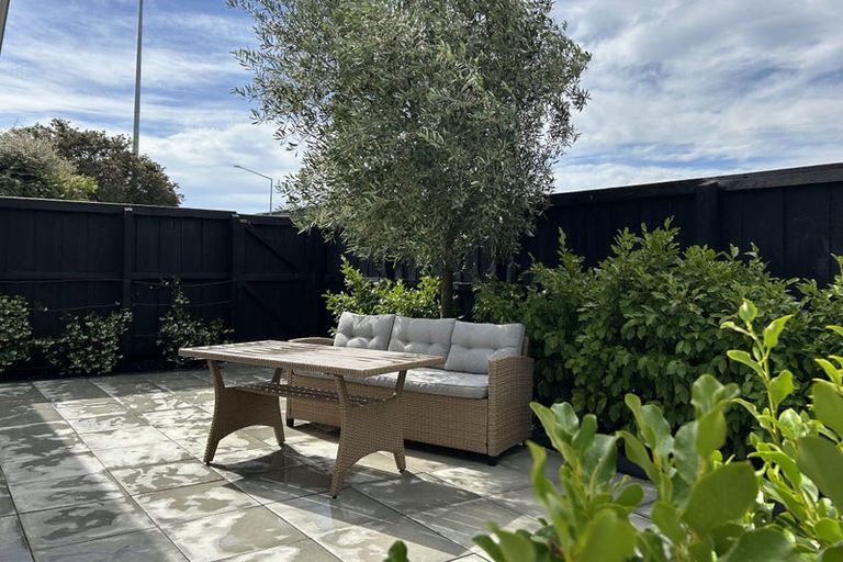 Photo of property in 1/92 Shakespeare Road, Waltham, Christchurch, 8023