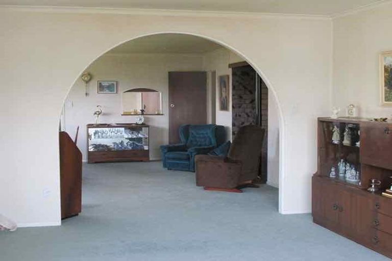 Photo of property in 12 Otupai Street, Two Mile Bay, Taupo, 3330