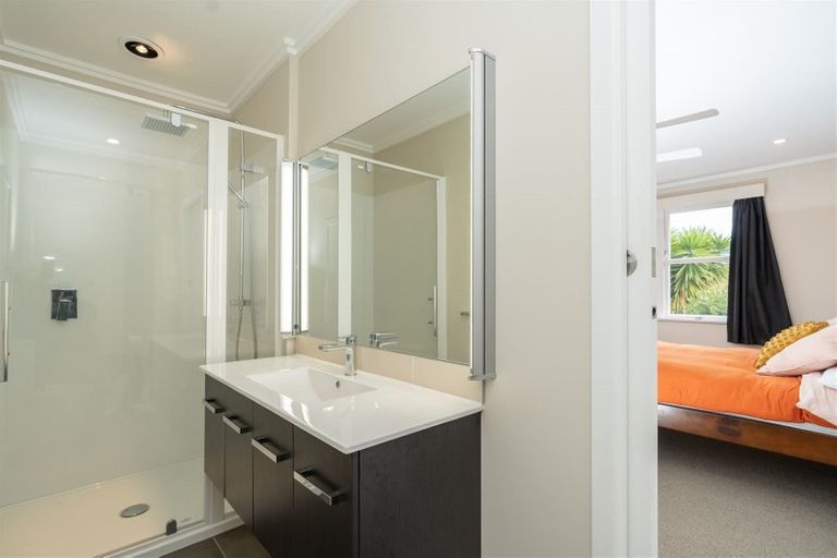 Photo of property in 8 Aurora Terrace, Hillcrest, Hamilton, 3216