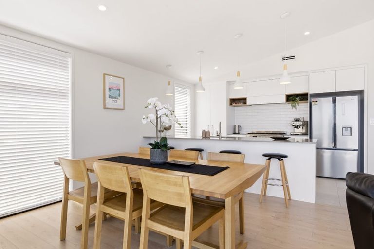 Photo of property in 184a Lake Terrace, Hilltop, Taupo, 3330