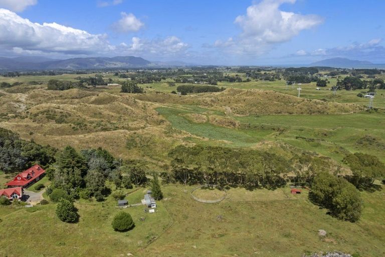 Photo of property in 172 Waiorongomai Road, Otaki, 5512