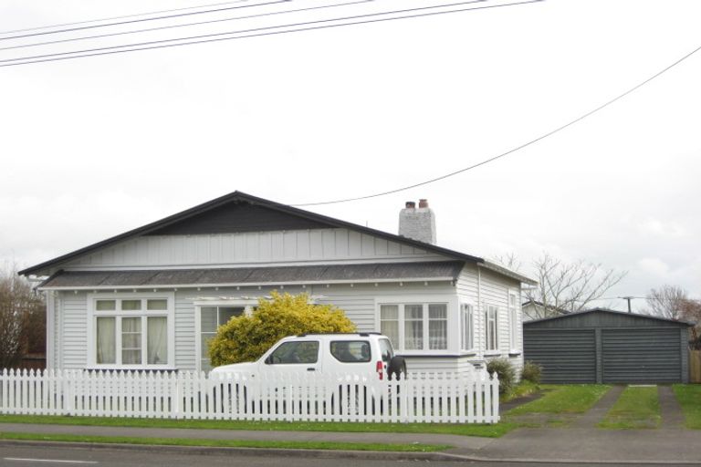 Photo of property in 152 Carrington Street, Lower Vogeltown, New Plymouth, 4310