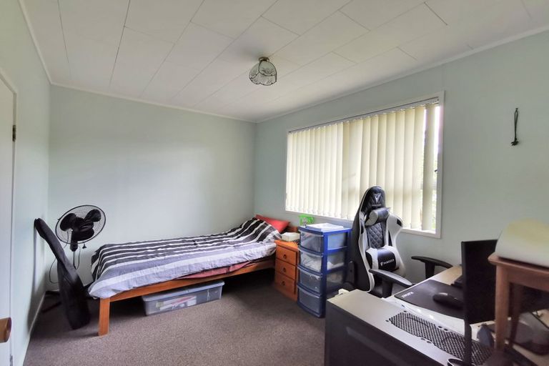Photo of property in 57 Casuarina Road, Half Moon Bay, Auckland, 2012