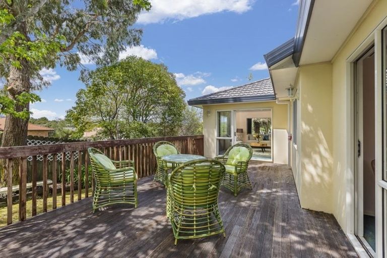 Photo of property in 56 Bushlands Park Drive, Albany, Auckland, 0632