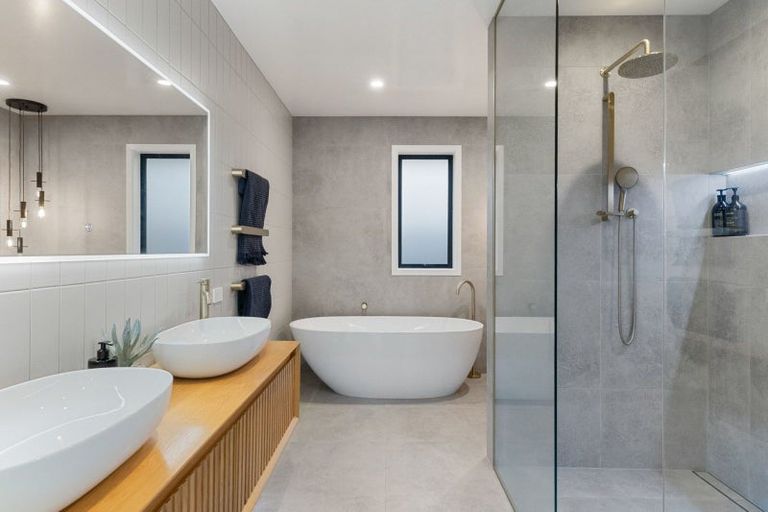 Photo of property in 44 Te Huia Drive, Flagstaff, Hamilton, 3210