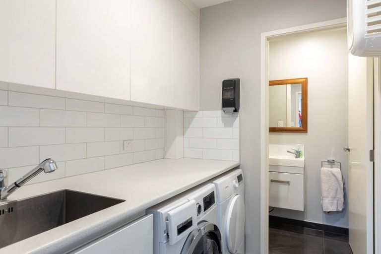 Photo of property in 62 Miro Street, Inglewood, 4330