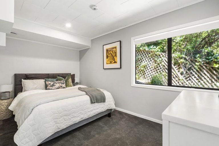 Photo of property in 2/59 Topliss Drive, Northcross, Auckland, 0632