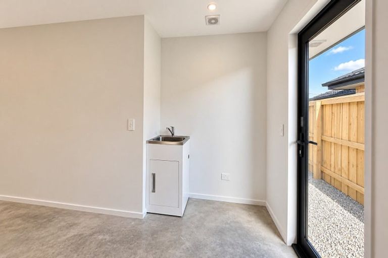Photo of property in 64 Crossley Avenue, Woodend, 7610