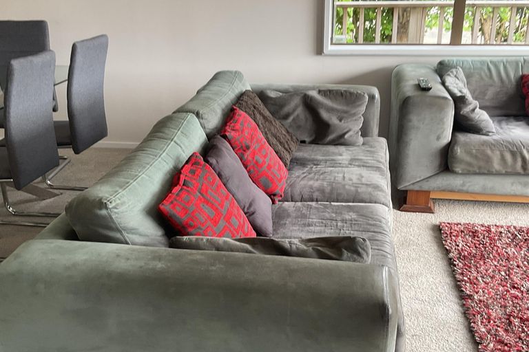 Photo of property in 11 Hillside Crescent, Leigh, 0985