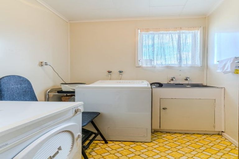 Photo of property in 15b Baker Street, Caversham, Dunedin, 9012