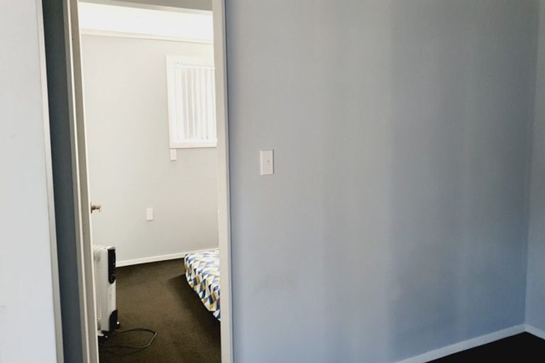 Photo of property in 2 Bell Street, Tawa, Wellington, 5028