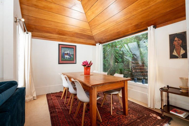 Photo of property in 33 Gloucester Street, Wilton, Wellington, 6012