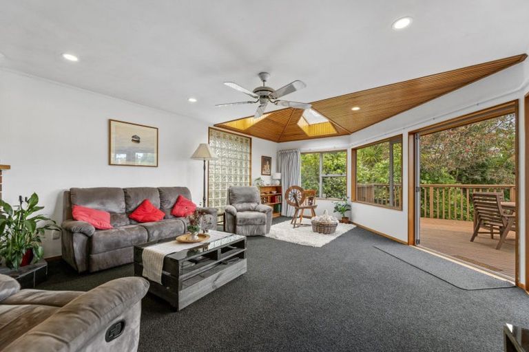 Photo of property in 51 Kingswood Road, Brookfield, Tauranga, 3110
