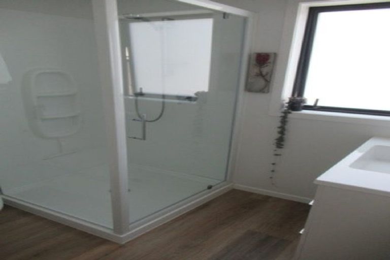 Photo of property in 18 Norris Grove, Taita, Lower Hutt, 5011