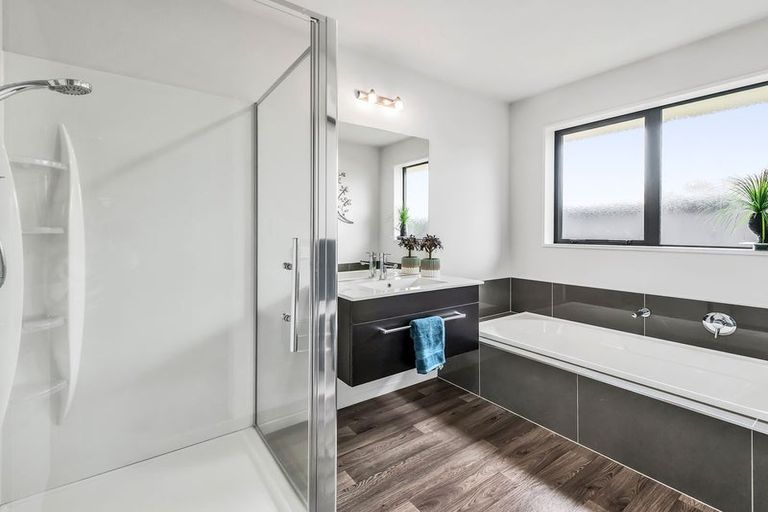 Photo of property in 8 Whitney Court, Rolleston, 7615