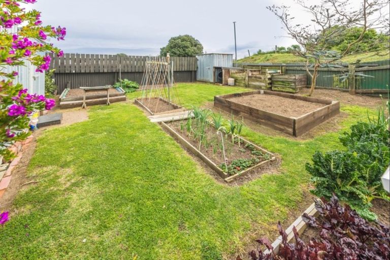 Photo of property in 7 Waitote Street, Castlecliff, Whanganui, 4501