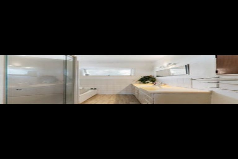 Photo of property in 42a Wedgwood Avenue, Mangere East, Auckland, 2024