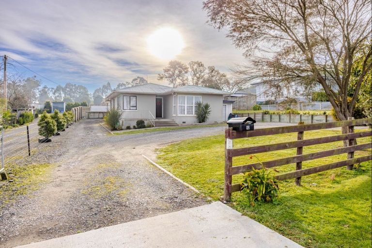 Photo of property in 12 Tamumu Road, Waipawa, 4210