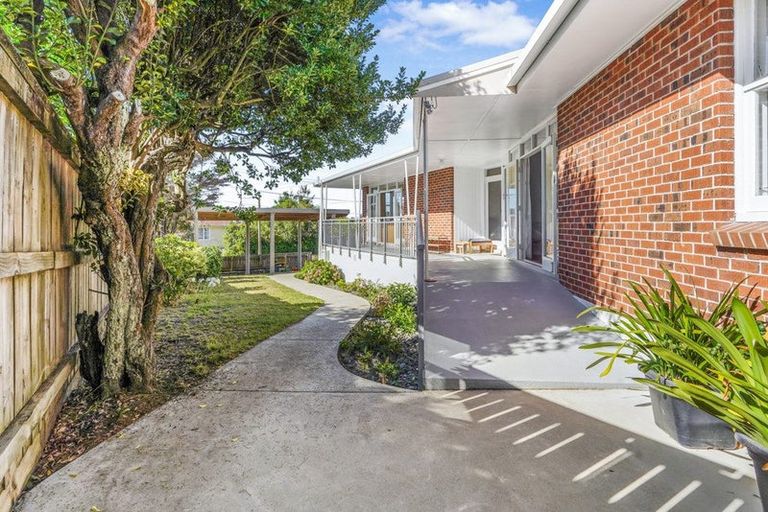 Photo of property in 70 Mansel Avenue, Hillcrest, Hamilton, 3216