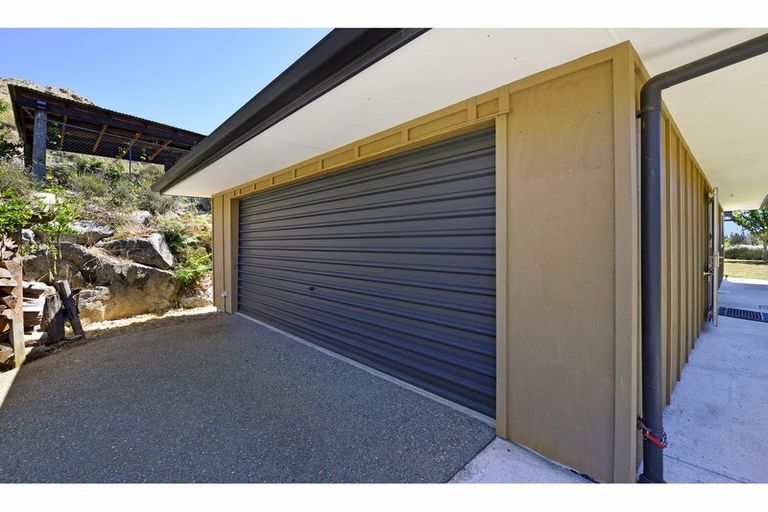 Photo of property in 6 Gossey Drive, Wakefield, 7025