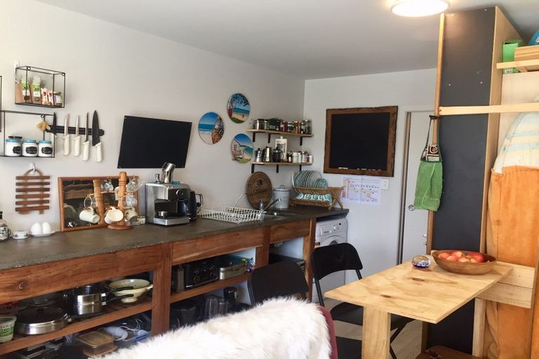 Photo of property in 7 Sauterne Road, Kumeu, 0810