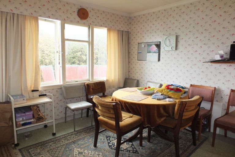 Photo of property in 28 Roore Street, Foxton Beach, Foxton, 4815