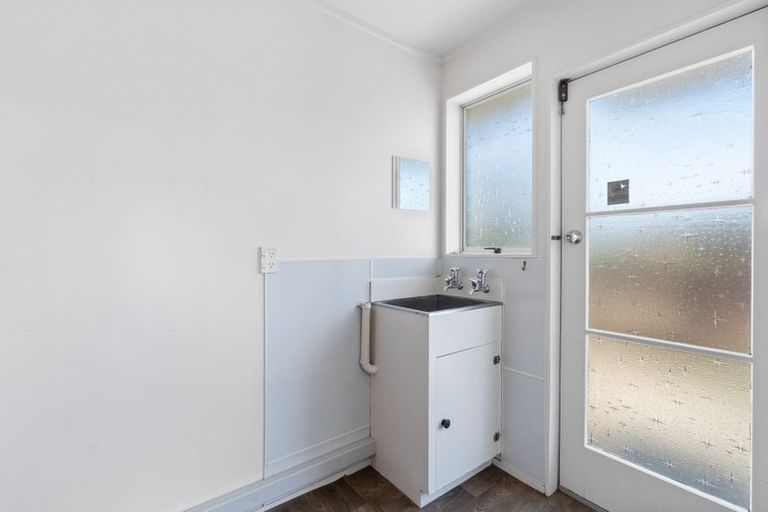 Photo of property in 73 Tuhikaramea Road, Dinsdale, Hamilton, 3204