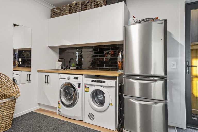 Photo of property in 8 Manaia Place, Papamoa, 3118