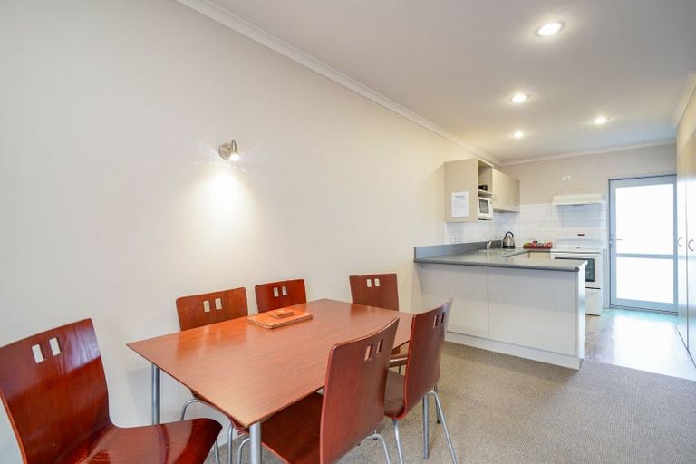 Photo of property in 12a-c Camden Street, Turnbull Thomson Park, Invercargill, 9810