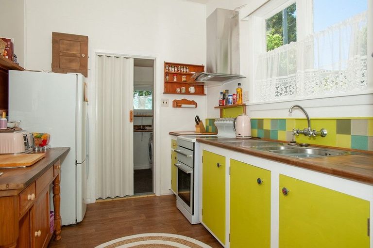 Photo of property in 51 Ranui Crescent, Diamond Harbour, Lyttelton, 8971