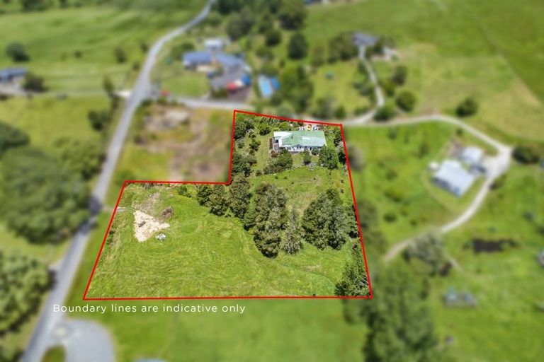 Photo of property in 8 Wood Street, Waiotira, 0193