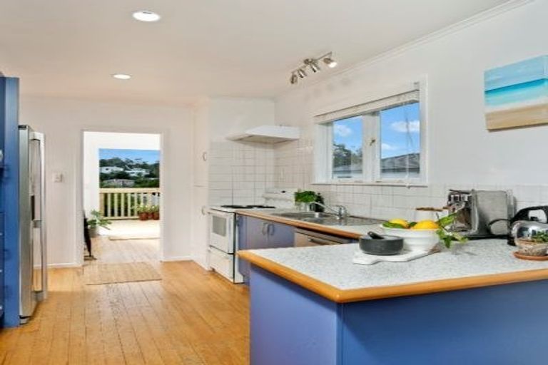 Photo of property in 96 Archers Road, Glenfield, Auckland, 0629
