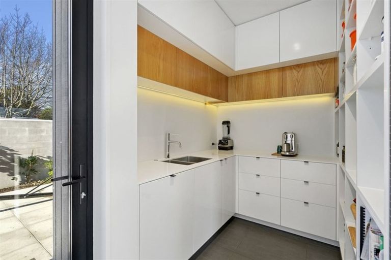 Photo of property in 157 Puriri Street, Fendalton, Christchurch, 8041