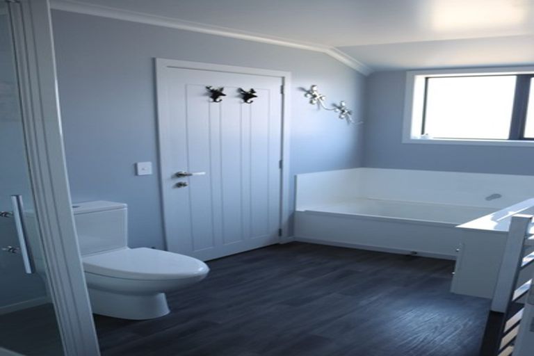 Photo of property in 10 Asher Avenue, Te Anau, 9600