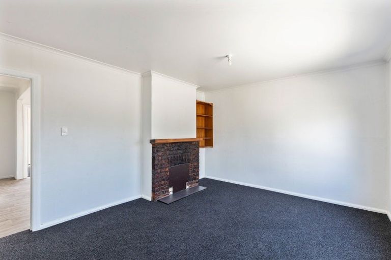 Photo of property in 168 Tukapa Street, Westown, New Plymouth, 4310