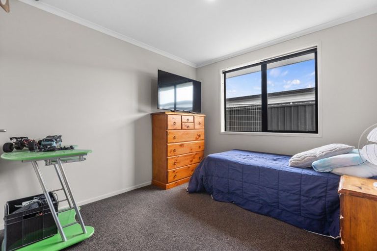 Photo of property in 8 Ash Lane, Omokoroa, 3114