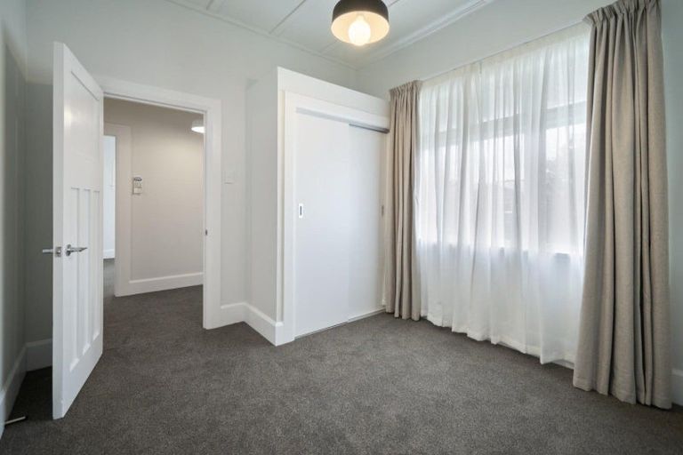 Photo of property in 5 Regent Street, Palmerston North, 4414