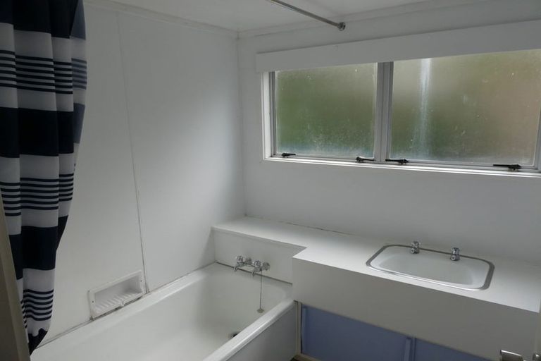 Photo of property in 3 Madras Street, Khandallah, Wellington, 6035