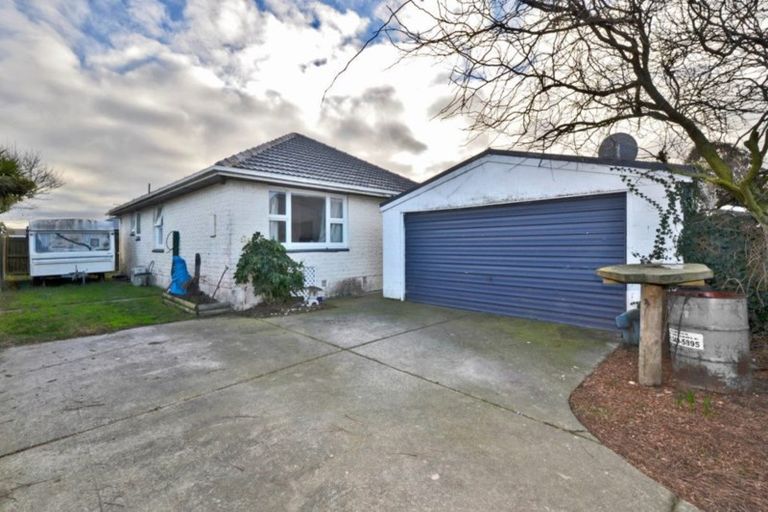 Photo of property in 433 Bower Avenue, Parklands, Christchurch, 8083