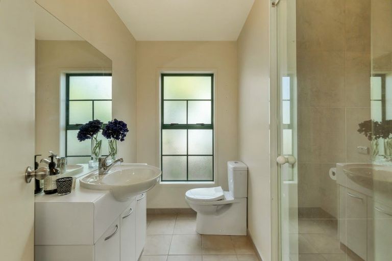 Photo of property in 36 Benbow Street, Saint Heliers, Auckland, 1071