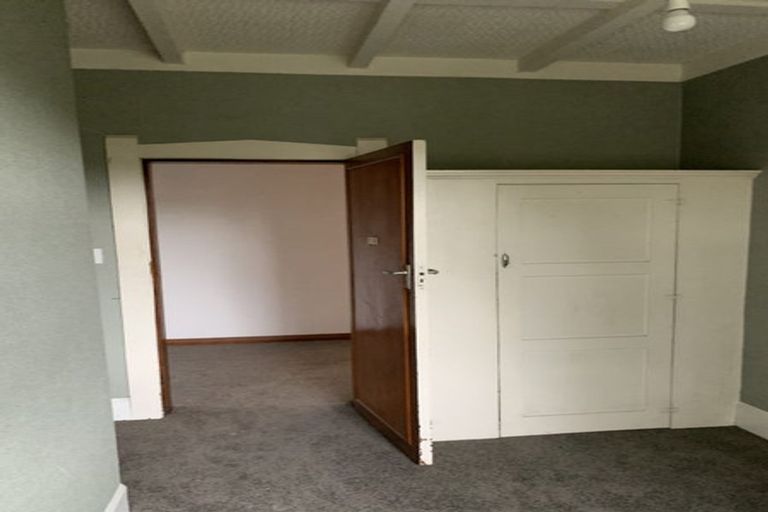 Photo of property in 97 Great North Road, Waipawa, 4210