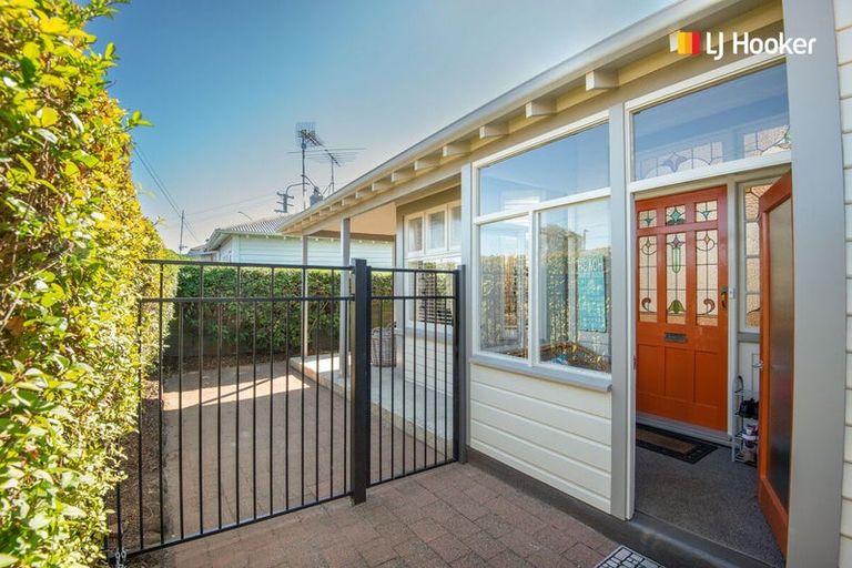 Photo of property in 3 Royal Crescent, Saint Kilda, Dunedin, 9012