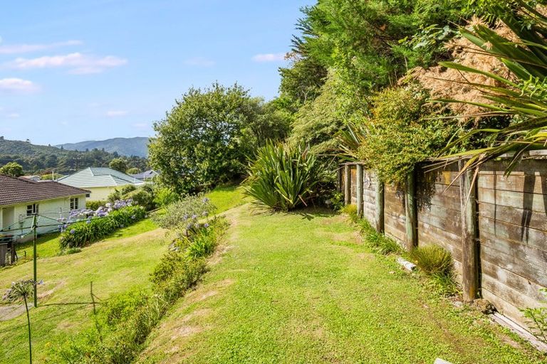 Photo of property in 34 Bledisloe Crescent, Wainuiomata, Lower Hutt, 5014