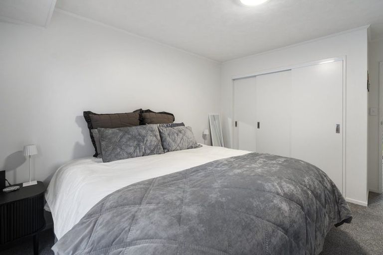 Photo of property in 3 Salisbury Avenue, Terrace End, Palmerston North, 4410