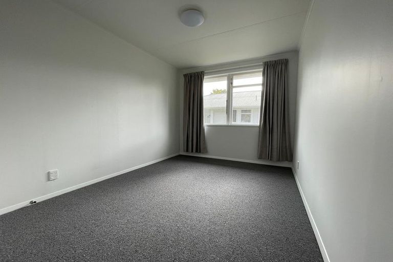 Photo of property in 30 Ashford Avenue, Hokowhitu, Palmerston North, 4410