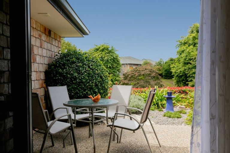 Photo of property in 19 Horsley Grove, Pyes Pa, Tauranga, 3112