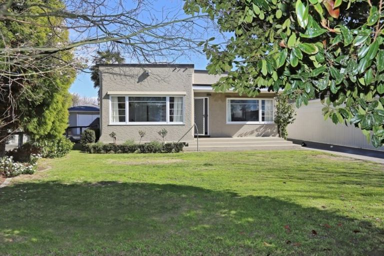 Photo of property in 209 Mayfair Avenue, Mayfair, Hastings, 4122