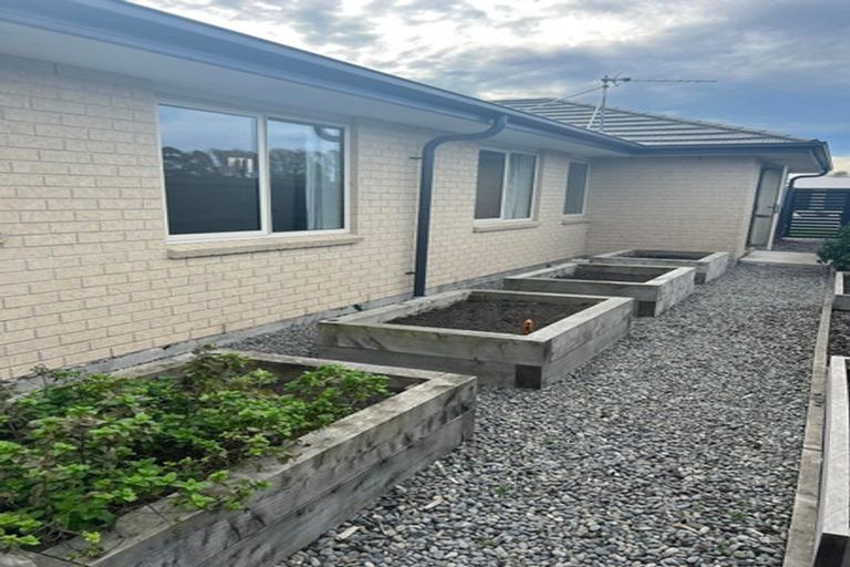 Photo of property in 301 Halswell Junction Road, Halswell, Christchurch, 8025