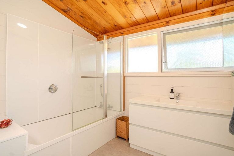 Photo of property in 44 Mission Road, Kerikeri, 0230