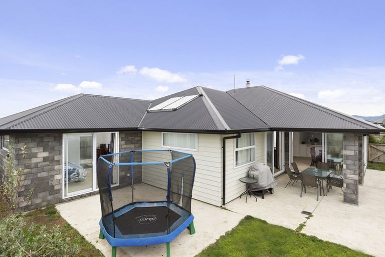 Photo of property in 29 Kohekohe Road, Papamoa Beach, Papamoa, 3118